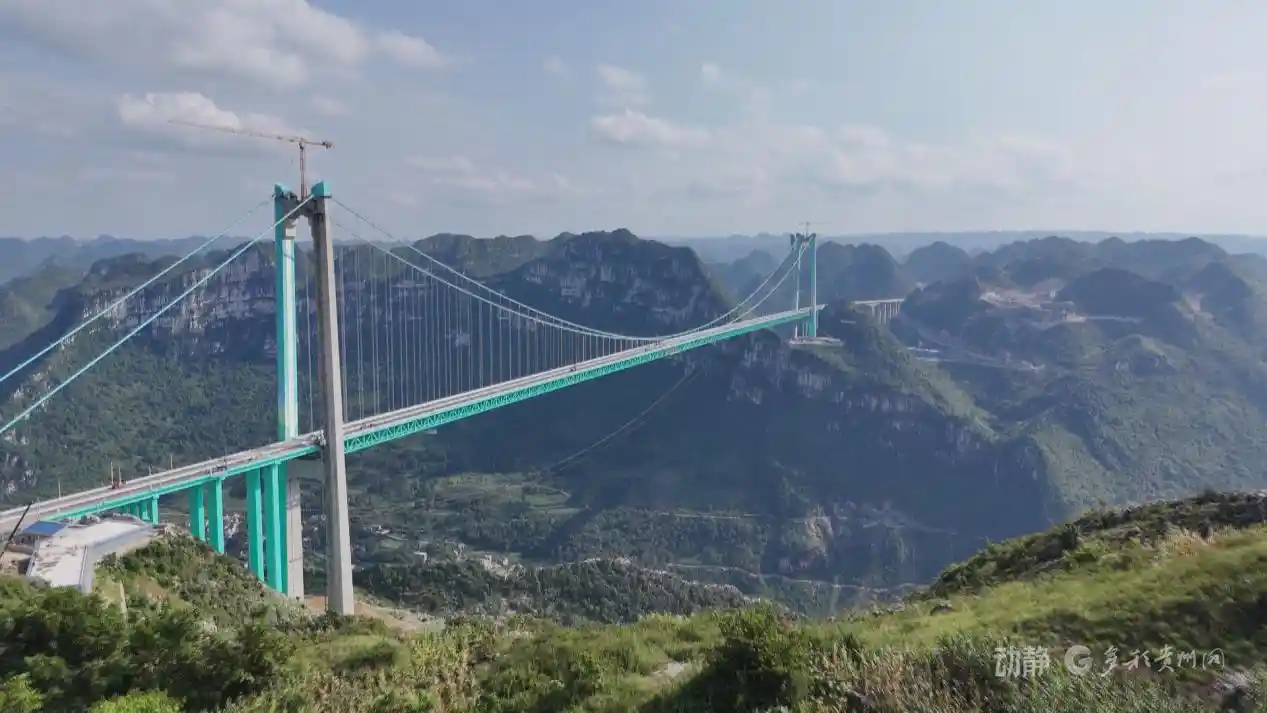 从命运之桥到复兴之路